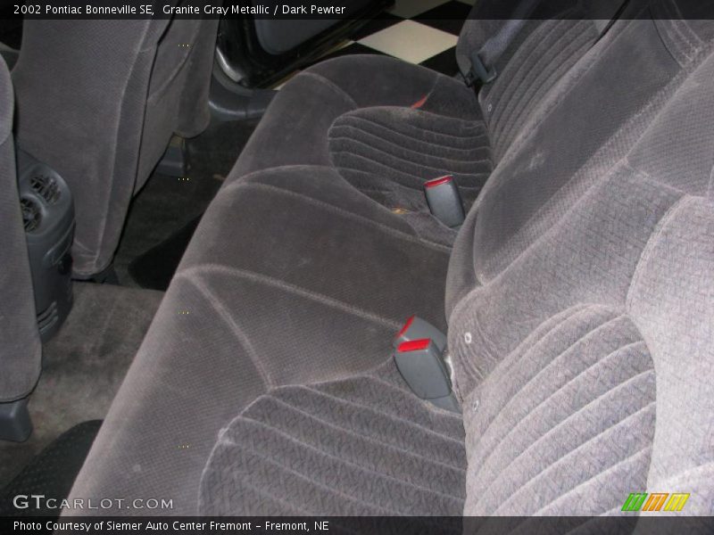 Granite Gray Metallic / Dark Pewter 2002 Pontiac Bonneville SE