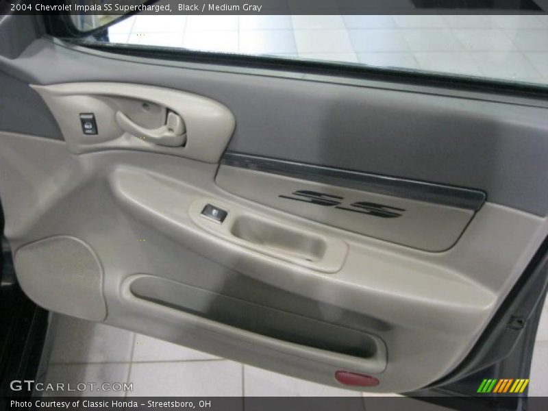 Black / Medium Gray 2004 Chevrolet Impala SS Supercharged
