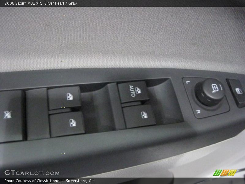 Silver Pearl / Gray 2008 Saturn VUE XR