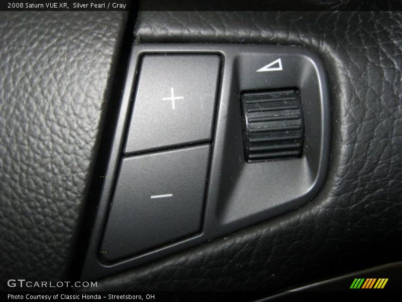 Silver Pearl / Gray 2008 Saturn VUE XR