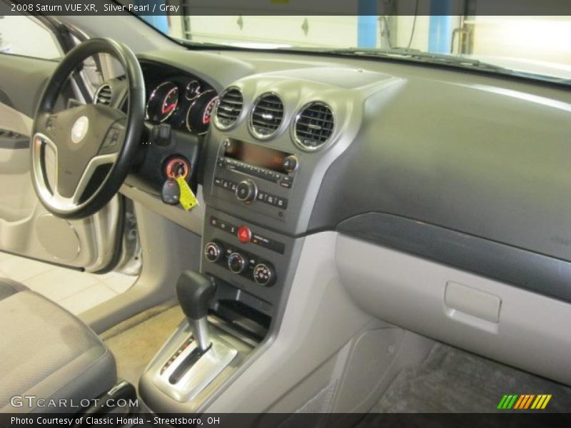 Silver Pearl / Gray 2008 Saturn VUE XR