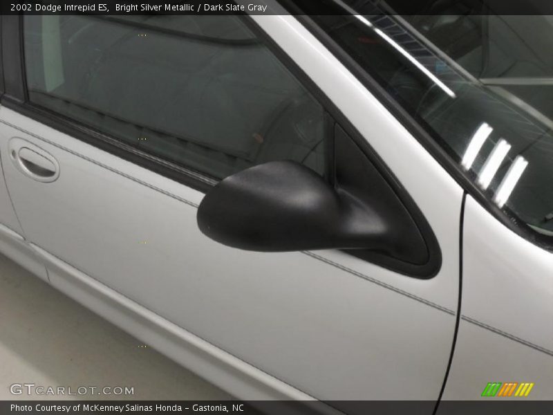 Bright Silver Metallic / Dark Slate Gray 2002 Dodge Intrepid ES