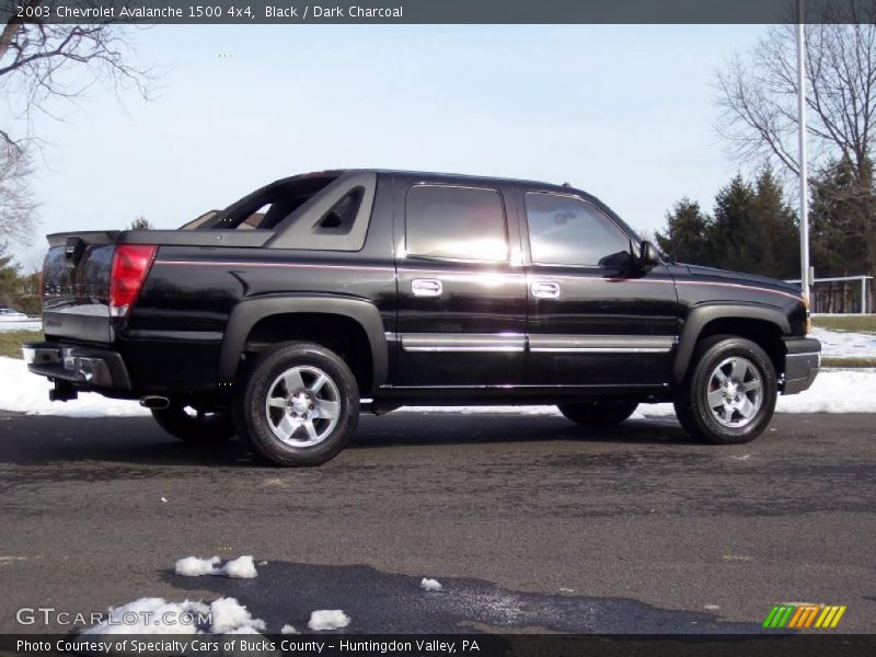Black / Dark Charcoal 2003 Chevrolet Avalanche 1500 4x4