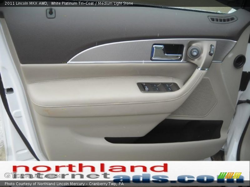 White Platinum Tri-Coat / Medium Light Stone 2011 Lincoln MKX AWD