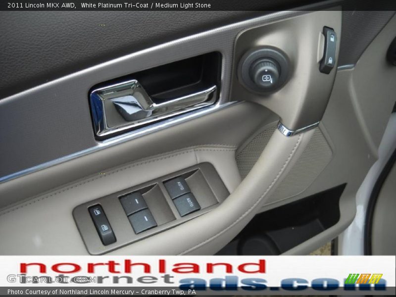 White Platinum Tri-Coat / Medium Light Stone 2011 Lincoln MKX AWD