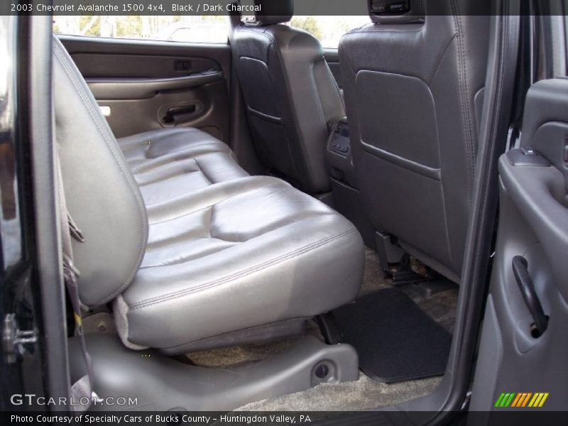 Black / Dark Charcoal 2003 Chevrolet Avalanche 1500 4x4