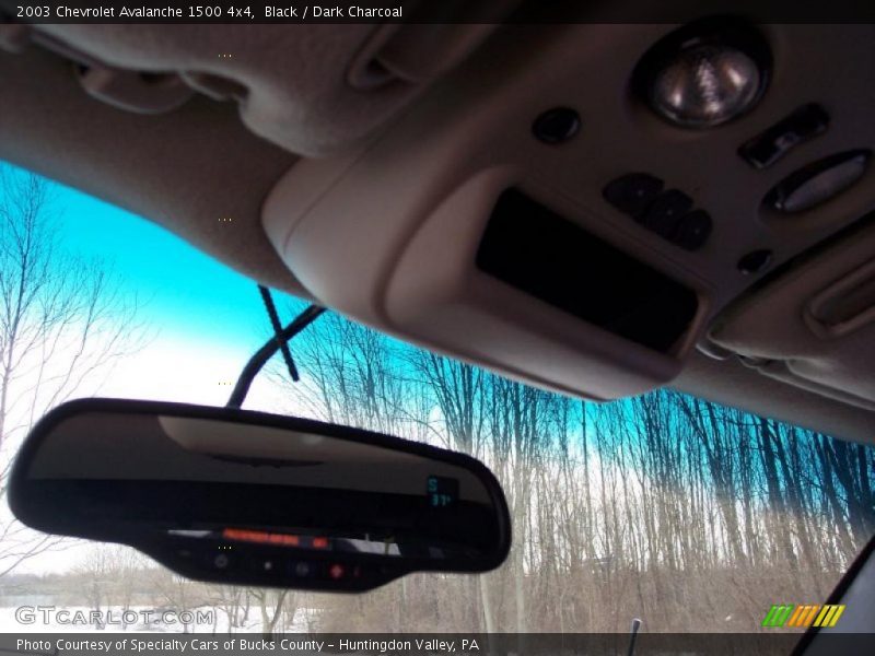 Black / Dark Charcoal 2003 Chevrolet Avalanche 1500 4x4