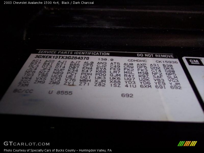 Black / Dark Charcoal 2003 Chevrolet Avalanche 1500 4x4
