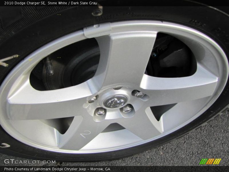 Stone White / Dark Slate Gray 2010 Dodge Charger SE