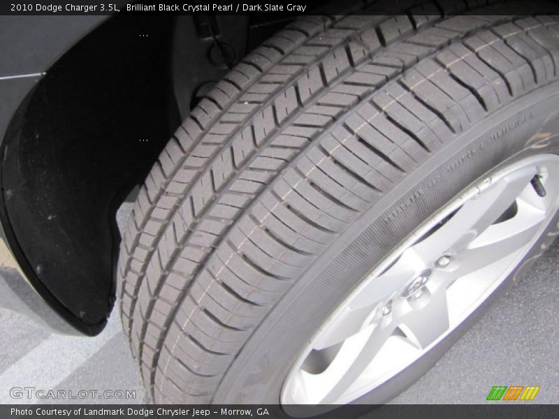 Brilliant Black Crystal Pearl / Dark Slate Gray 2010 Dodge Charger 3.5L