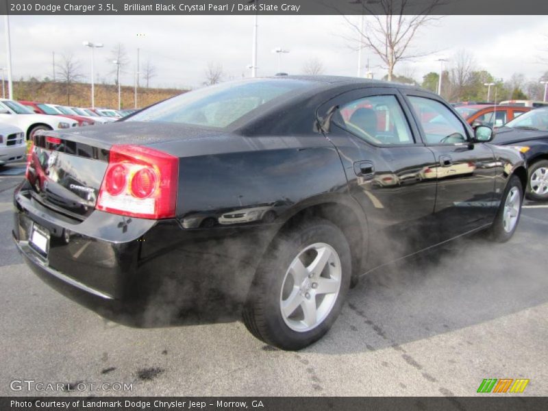 Brilliant Black Crystal Pearl / Dark Slate Gray 2010 Dodge Charger 3.5L