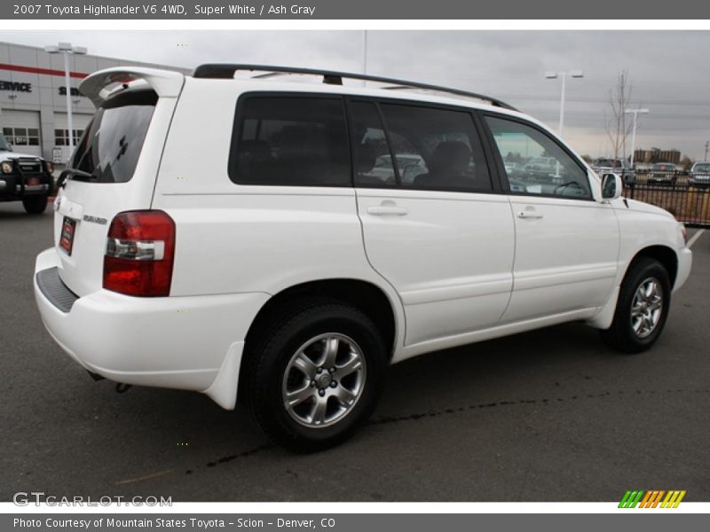 Super White / Ash Gray 2007 Toyota Highlander V6 4WD