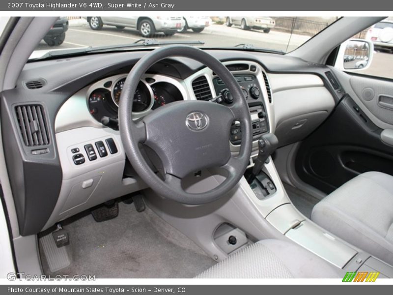 Super White / Ash Gray 2007 Toyota Highlander V6 4WD