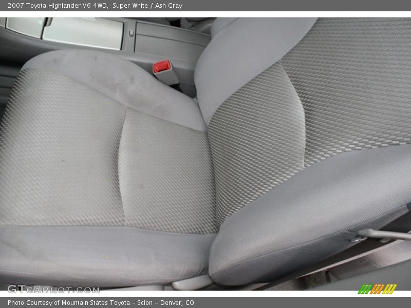 Super White / Ash Gray 2007 Toyota Highlander V6 4WD