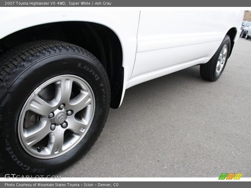 Super White / Ash Gray 2007 Toyota Highlander V6 4WD