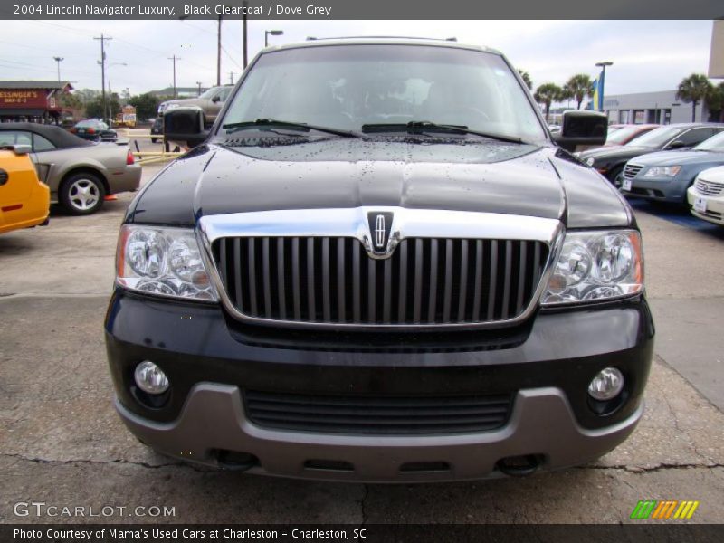 Black Clearcoat / Dove Grey 2004 Lincoln Navigator Luxury