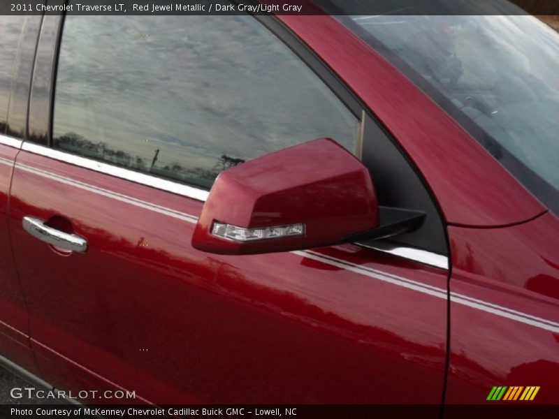 Red Jewel Metallic / Dark Gray/Light Gray 2011 Chevrolet Traverse LT
