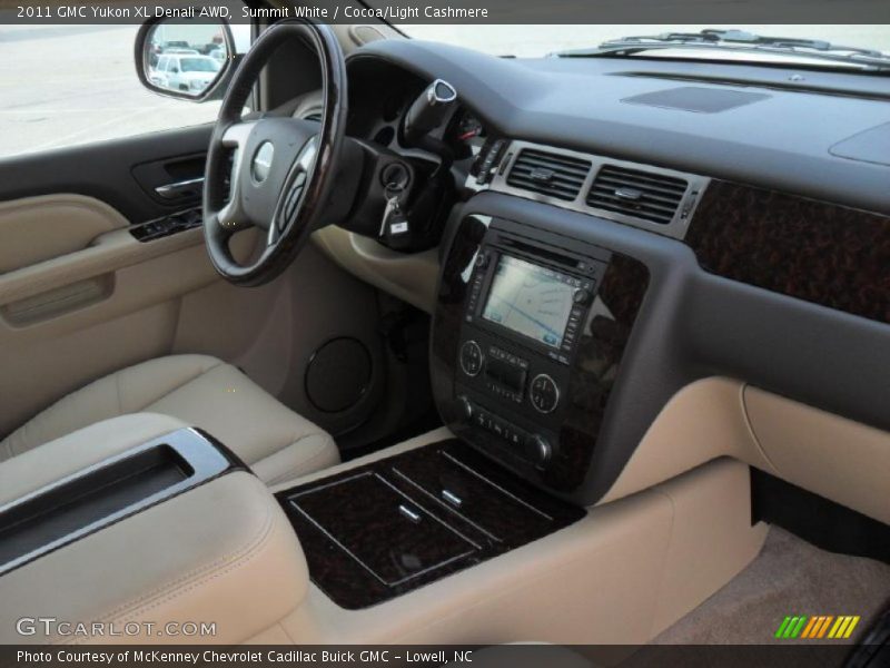 Summit White / Cocoa/Light Cashmere 2011 GMC Yukon XL Denali AWD