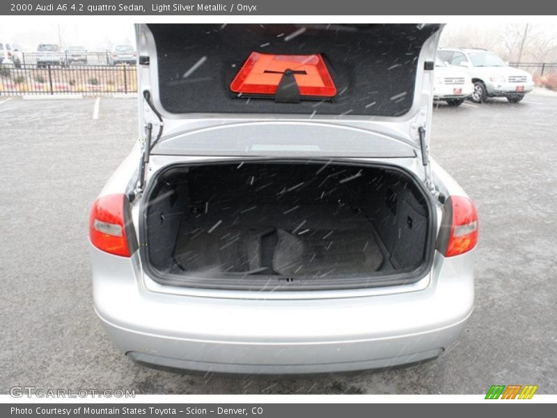 Light Silver Metallic / Onyx 2000 Audi A6 4.2 quattro Sedan