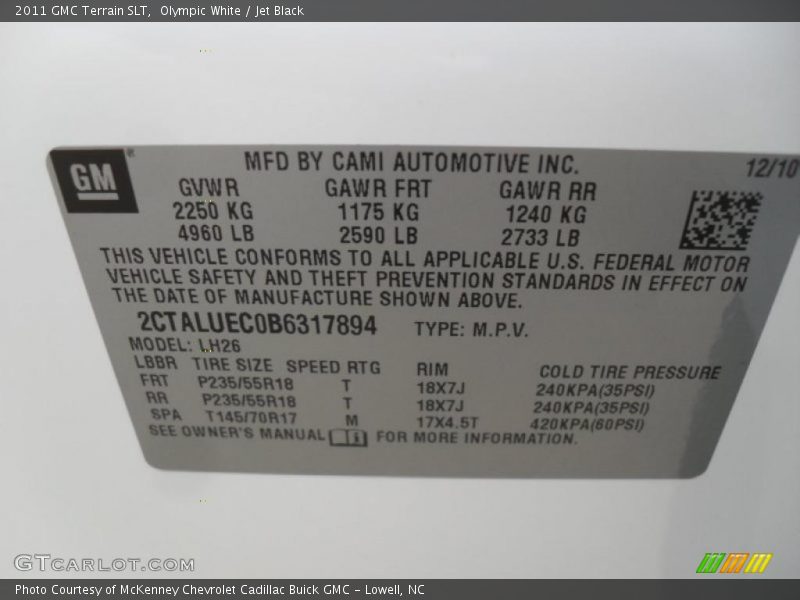 Olympic White / Jet Black 2011 GMC Terrain SLT