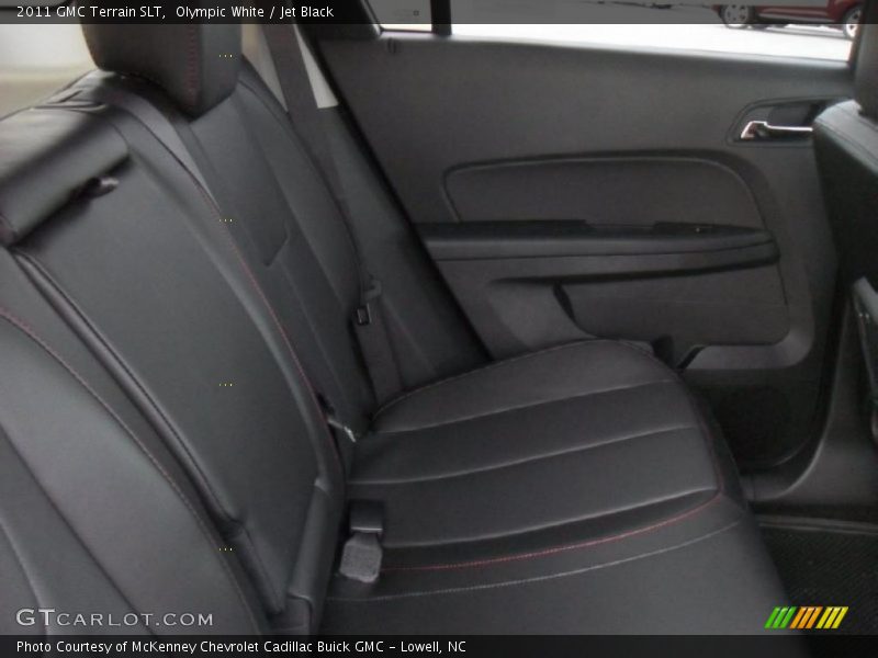 Olympic White / Jet Black 2011 GMC Terrain SLT