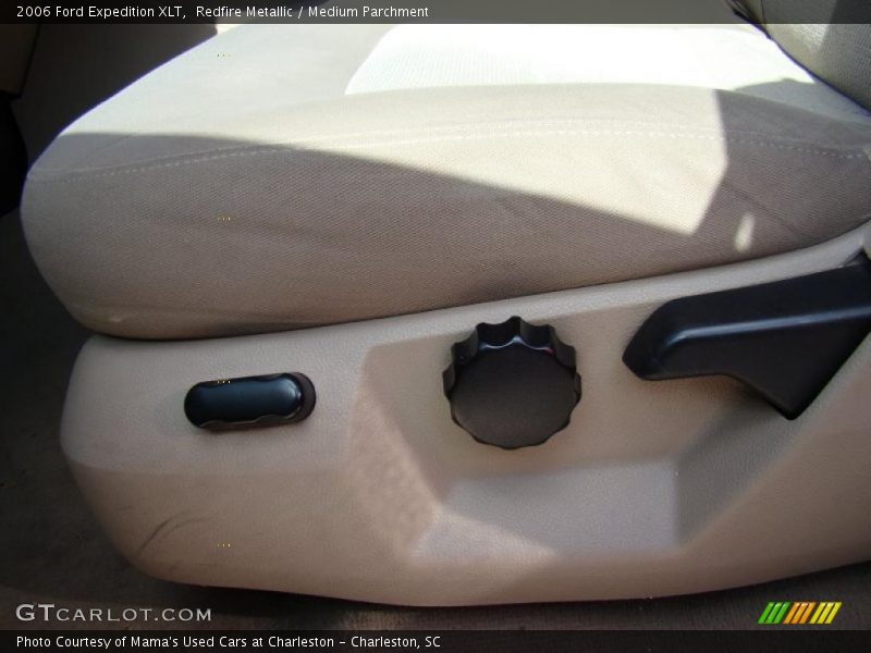 Redfire Metallic / Medium Parchment 2006 Ford Expedition XLT