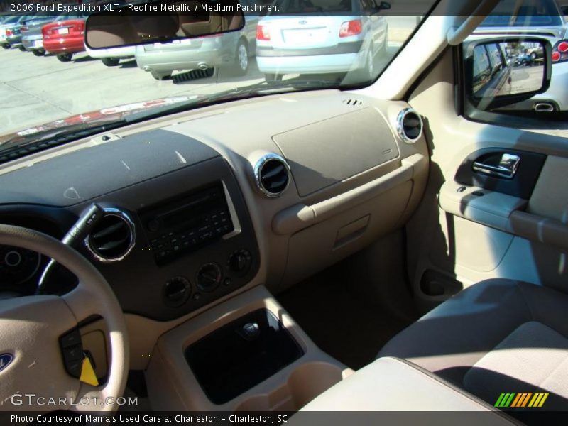 Redfire Metallic / Medium Parchment 2006 Ford Expedition XLT