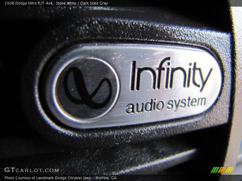 Stone White / Dark Slate Gray 2008 Dodge Nitro R/T 4x4