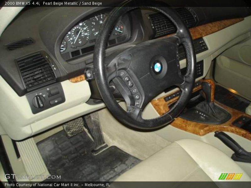 Pearl Beige Metallic / Sand Beige 2000 BMW X5 4.4i