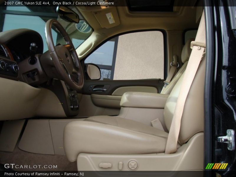 Onyx Black / Cocoa/Light Cashmere 2007 GMC Yukon SLE 4x4