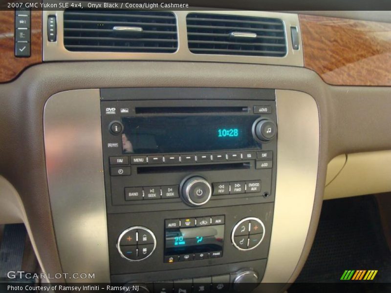 Onyx Black / Cocoa/Light Cashmere 2007 GMC Yukon SLE 4x4