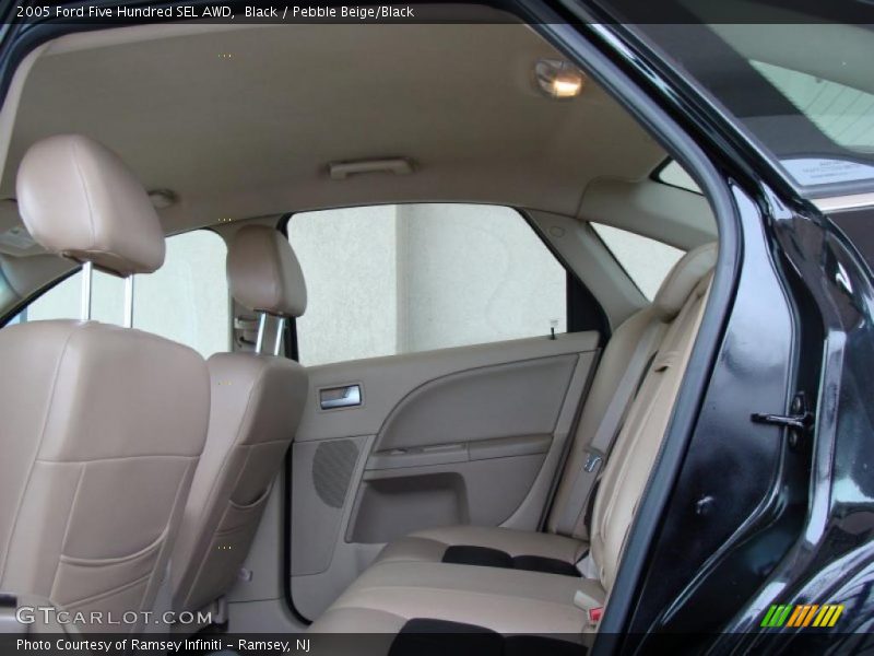  2005 Five Hundred SEL AWD Pebble Beige/Black Interior