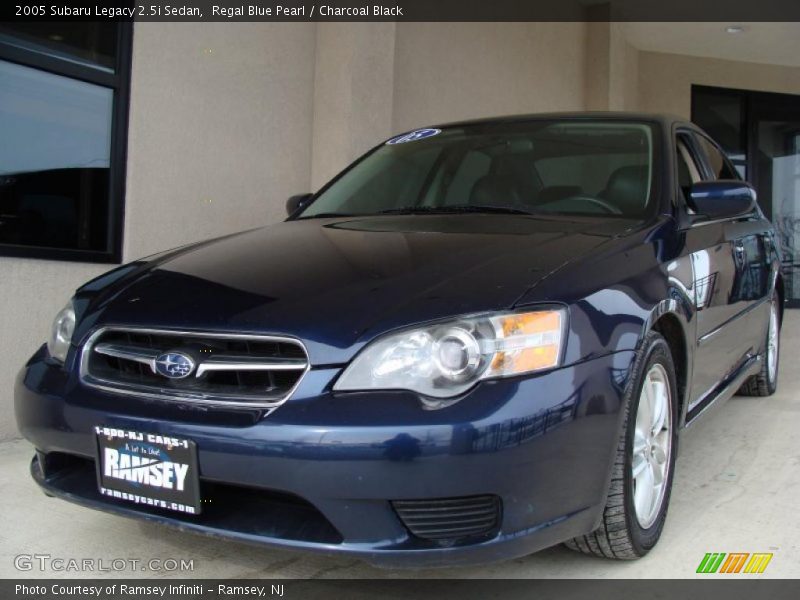 Regal Blue Pearl / Charcoal Black 2005 Subaru Legacy 2.5i Sedan