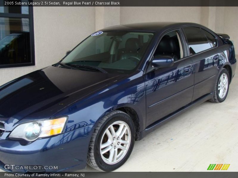 Regal Blue Pearl / Charcoal Black 2005 Subaru Legacy 2.5i Sedan