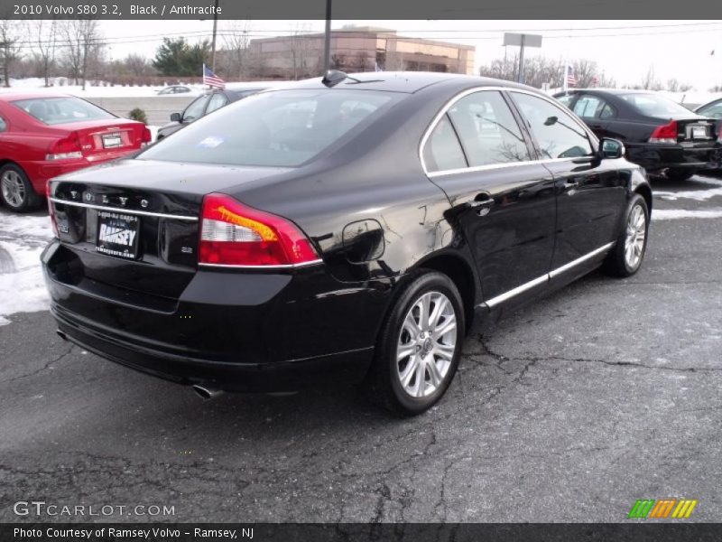 Black / Anthracite 2010 Volvo S80 3.2