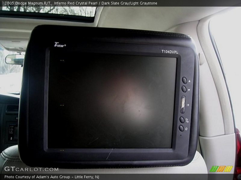 Inferno Red Crystal Pearl / Dark Slate Gray/Light Graystone 2005 Dodge Magnum R/T