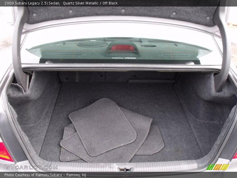 Quartz Silver Metallic / Off Black 2009 Subaru Legacy 2.5i Sedan