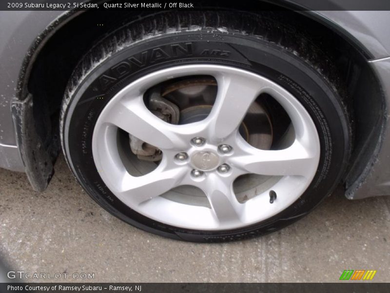 Quartz Silver Metallic / Off Black 2009 Subaru Legacy 2.5i Sedan