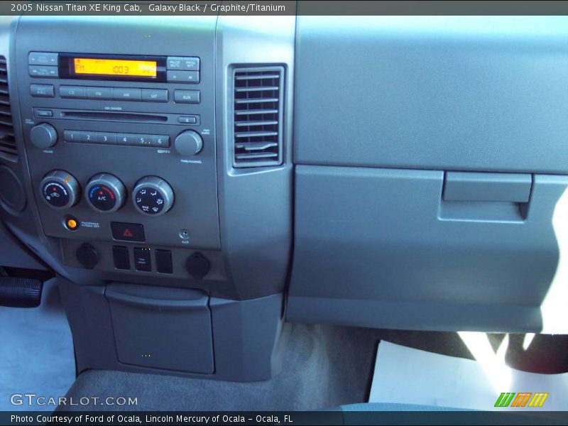 Galaxy Black / Graphite/Titanium 2005 Nissan Titan XE King Cab