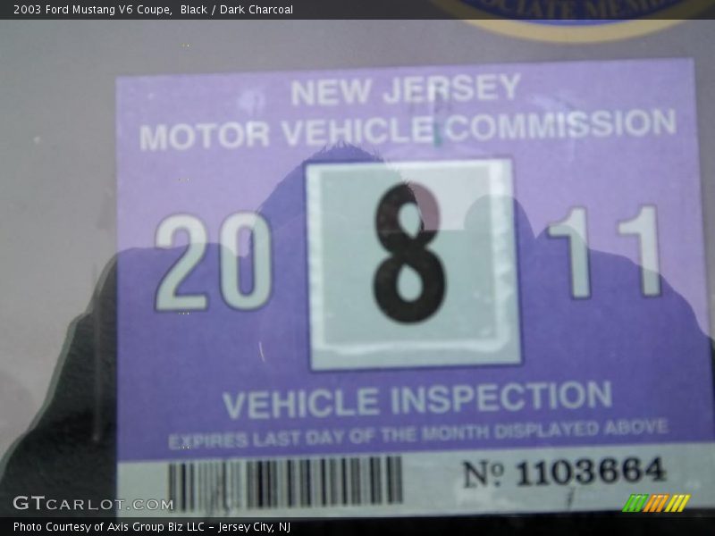 Black / Dark Charcoal 2003 Ford Mustang V6 Coupe