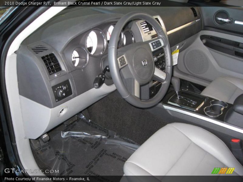 Brilliant Black Crystal Pearl / Dark Slate Gray/Light Slate Gray 2010 Dodge Charger R/T