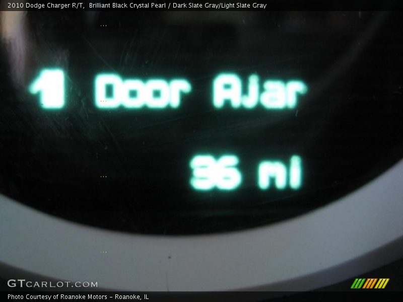 Brilliant Black Crystal Pearl / Dark Slate Gray/Light Slate Gray 2010 Dodge Charger R/T