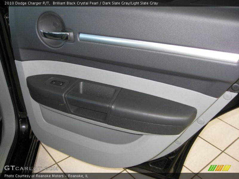 Brilliant Black Crystal Pearl / Dark Slate Gray/Light Slate Gray 2010 Dodge Charger R/T