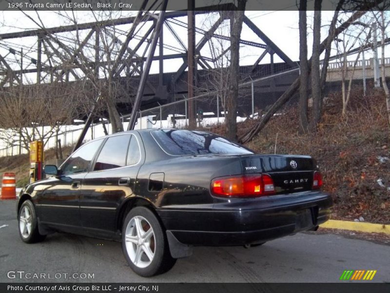 Black / Gray 1996 Toyota Camry LE Sedan