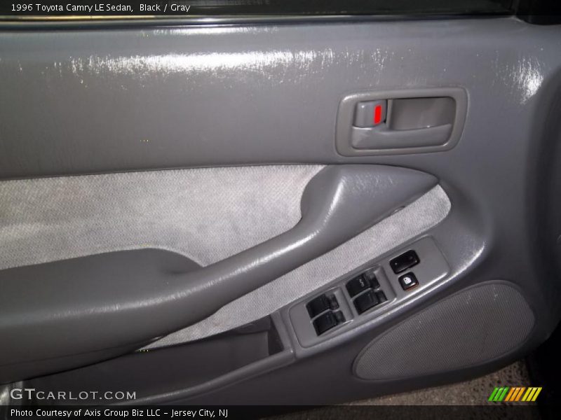 Black / Gray 1996 Toyota Camry LE Sedan