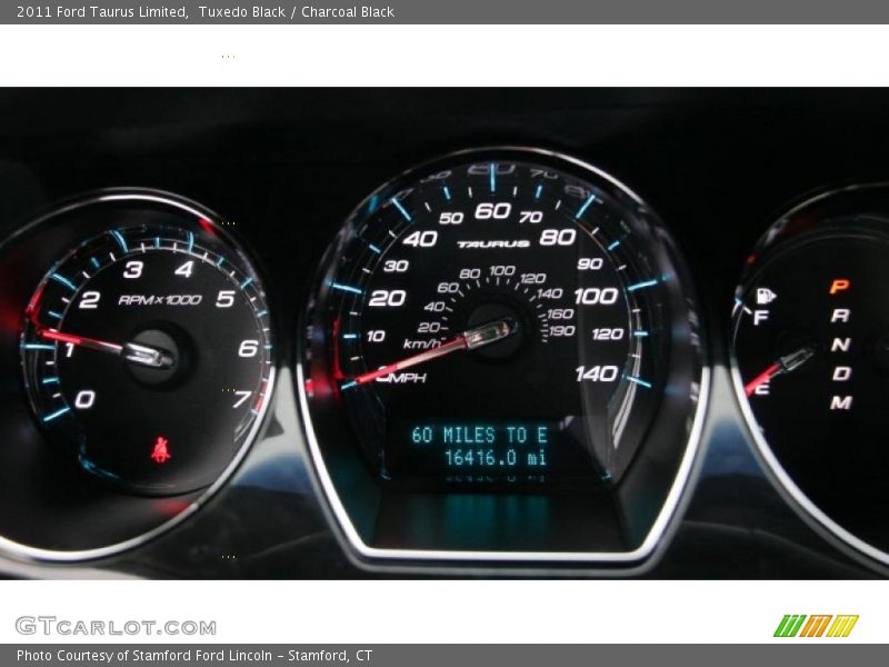 Tuxedo Black / Charcoal Black 2011 Ford Taurus Limited
