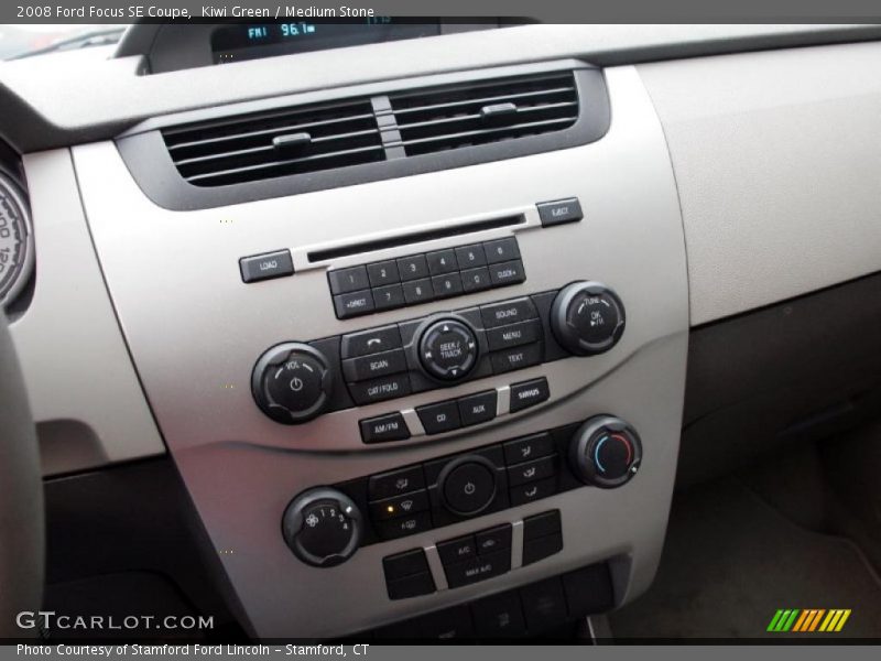 Kiwi Green / Medium Stone 2008 Ford Focus SE Coupe