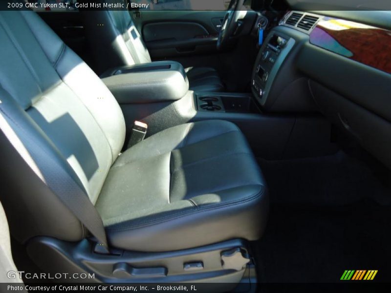 Gold Mist Metallic / Ebony 2009 GMC Yukon SLT