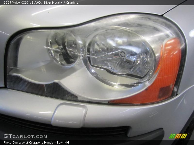 Silver Metallic / Graphite 2005 Volvo XC90 V8 AWD
