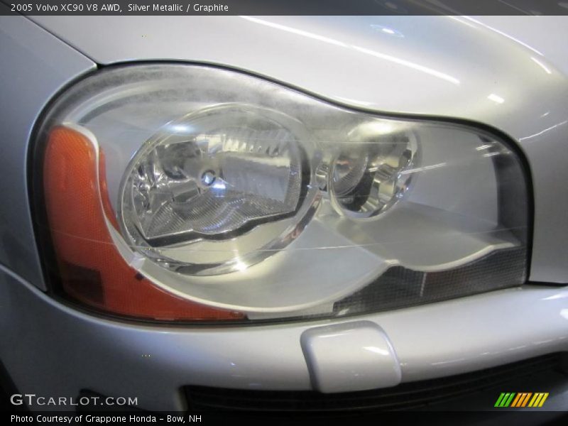 Silver Metallic / Graphite 2005 Volvo XC90 V8 AWD